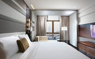 Metropolitan Hotel Dubai