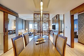 Metropolitan Hotel Dubai