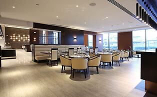 Metropolitan Hotel Dubai
