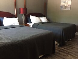 Greenside motel