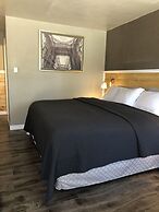 Greenside motel