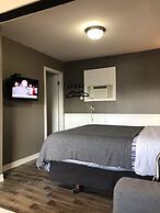 Greenside motel