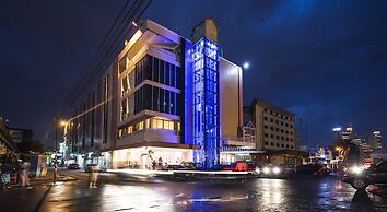 Leon Hôtel