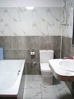Leon Hôtel