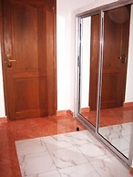 Leon Hôtel