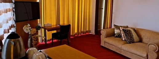 Leon Hôtel