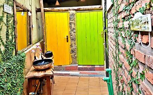 Yambi Guesthouse