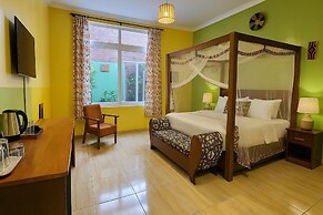 Yambi Guesthouse