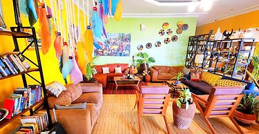 Yambi Guesthouse