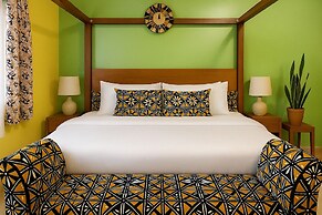 Yambi Guesthouse