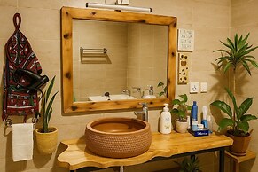 Yambi Guesthouse