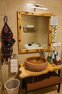 Yambi Guesthouse