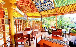 Yambi Guesthouse