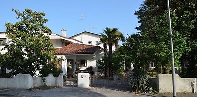 Hotel Berna