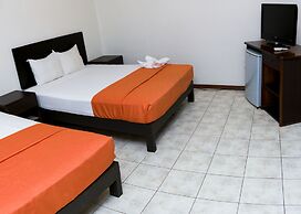 Hotel Puntarenas Beach