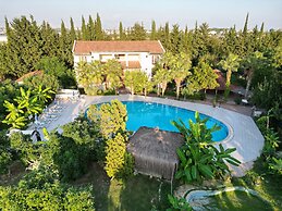 Lemas Suite Hotel