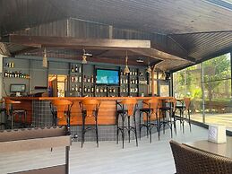 Lemas Suite Hotel