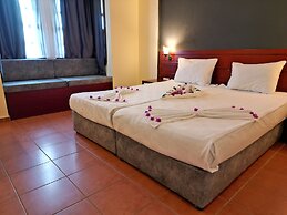Lemas Suite Hotel