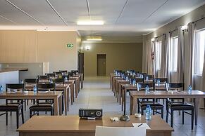 Calvinia Hotel by Country Hotels