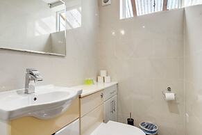 London Star Hotel