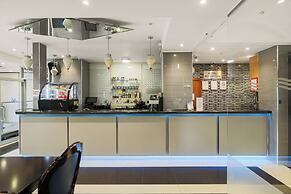London Star Hotel