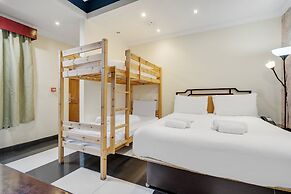 London Star Hotel