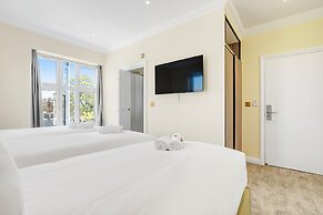 London Star Hotel