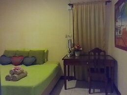 Santipran Place