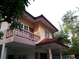 Santipran Place