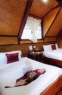 Banphu Montalang Resort