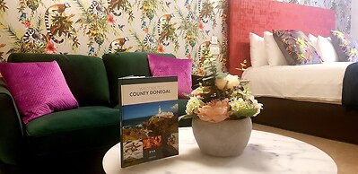 Nesbitt Arms Boutique Hotel