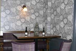 Nesbitt Arms Boutique Hotel