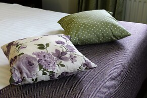 Nesbitt Arms Boutique Hotel