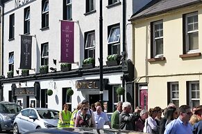 Nesbitt Arms Boutique Hotel