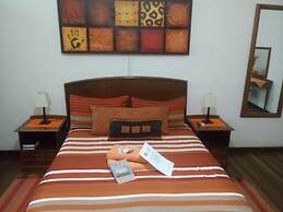 Oasis Country Lodge