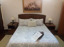Oasis Country Lodge