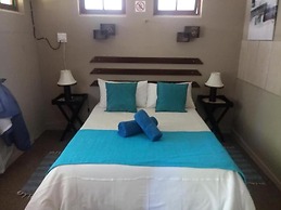 Oasis Country Lodge