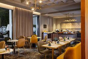 Le Tsuba Hotel