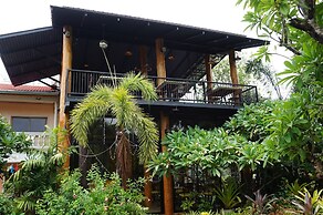Porntip Resort