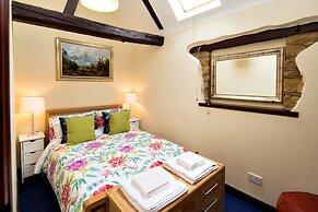 River Nene Cottages