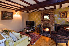 River Nene Cottages