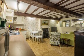 River Nene Cottages