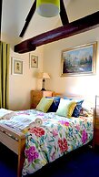 River Nene Cottages