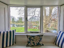 River Nene Cottages