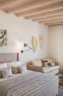 LYO Boutique Hotel
