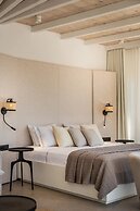 LYO Boutique Hotel