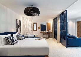 LYO Boutique Hotel