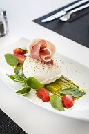LYO Boutique Hotel
