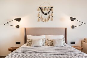 LYO Boutique Hotel