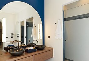 LYO Boutique Hotel